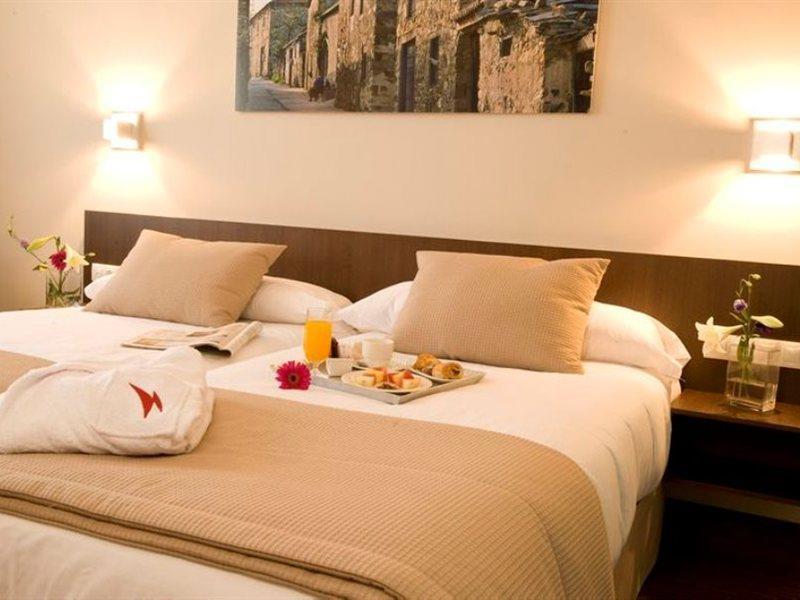 Arva Abad San Antonio Hotel Leon Exterior photo